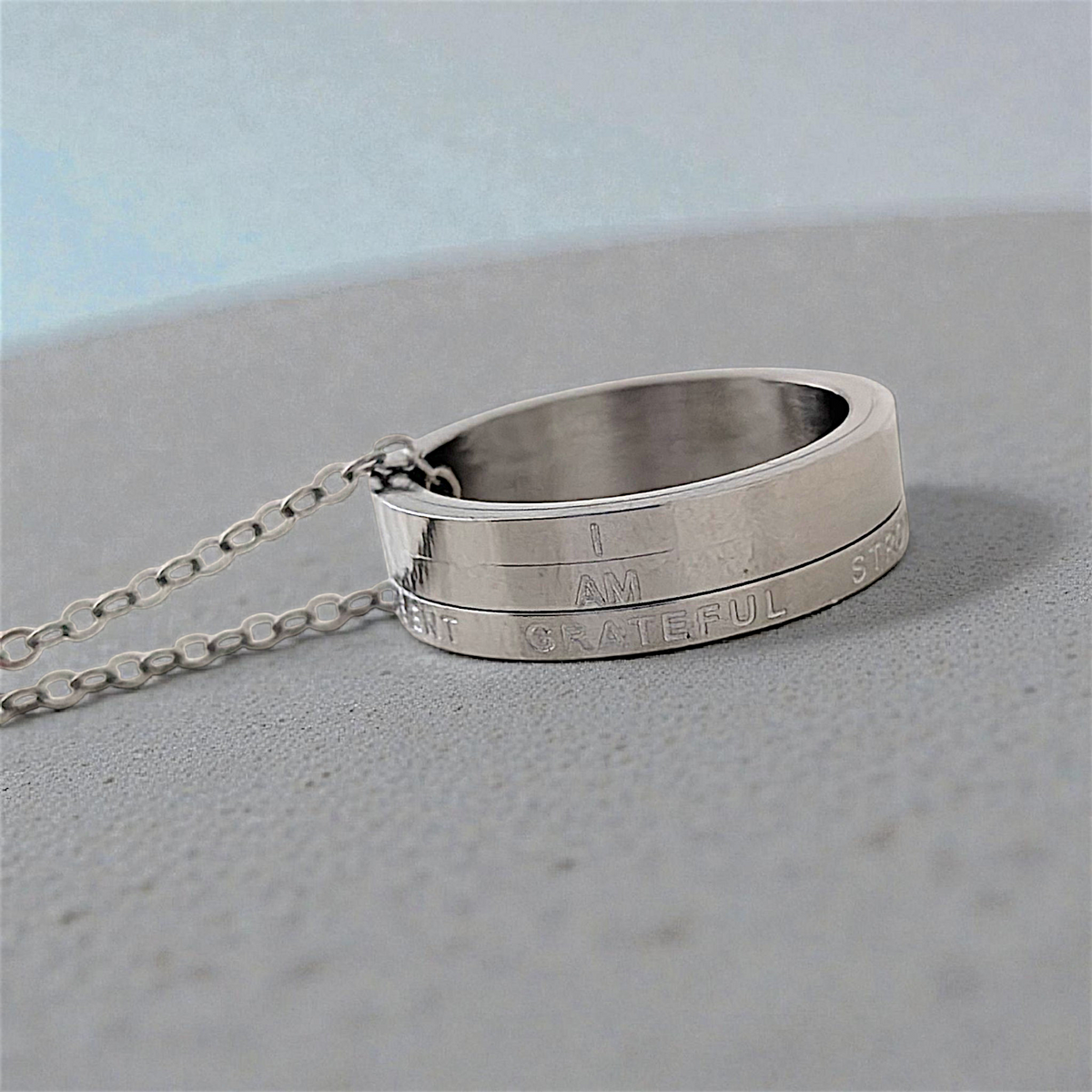 I AM Affirmation Spinner Necklace – Mindfulness Jewellery